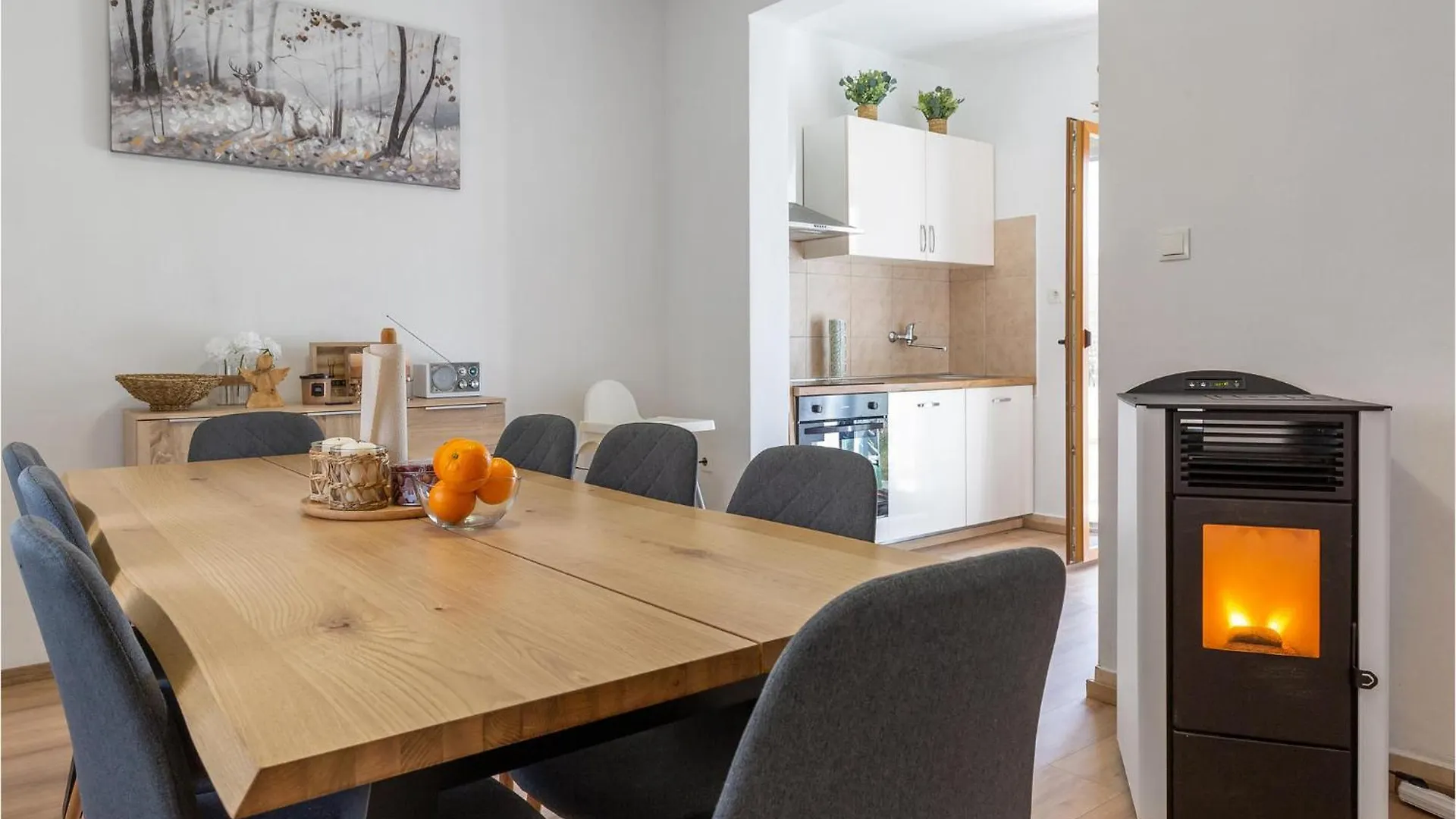 Holiday home Gorgeous Home In Gracac With Kitchen Croatia
